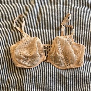 NWOT Victoria’s Secret Unlined Front Close Bra, Pink Lace 34D